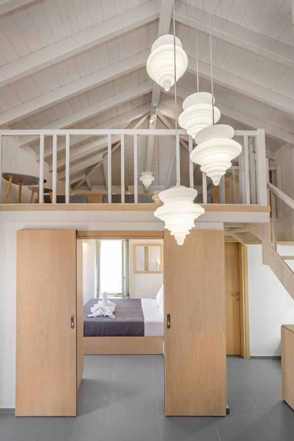 Chalki Sunrise Suites エクステリア 写真