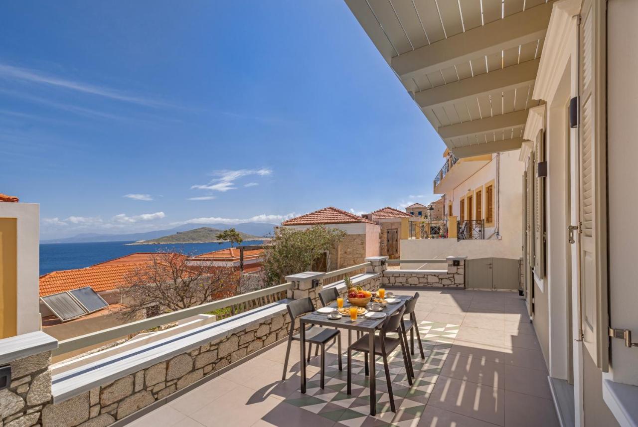 Chalki Sunrise Suites エクステリア 写真