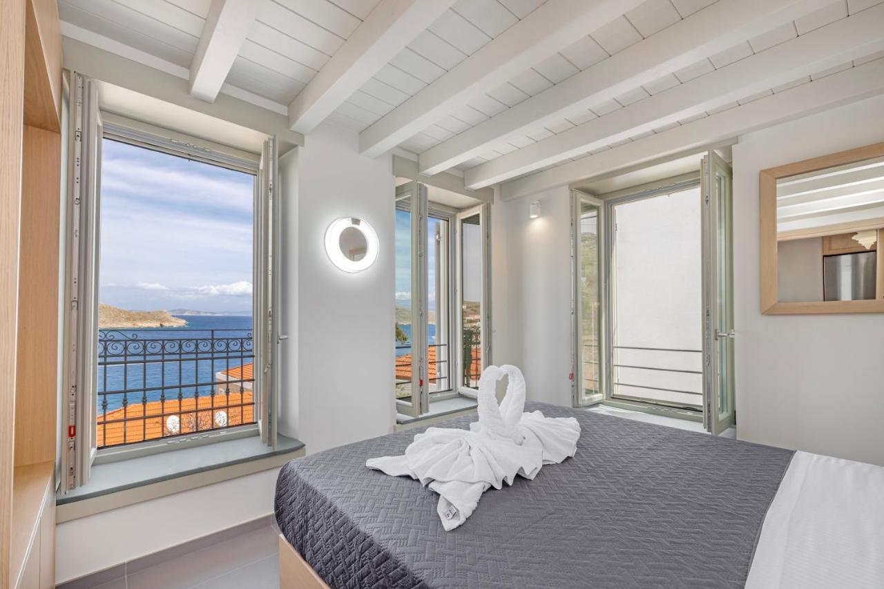 Chalki Sunrise Suites エクステリア 写真
