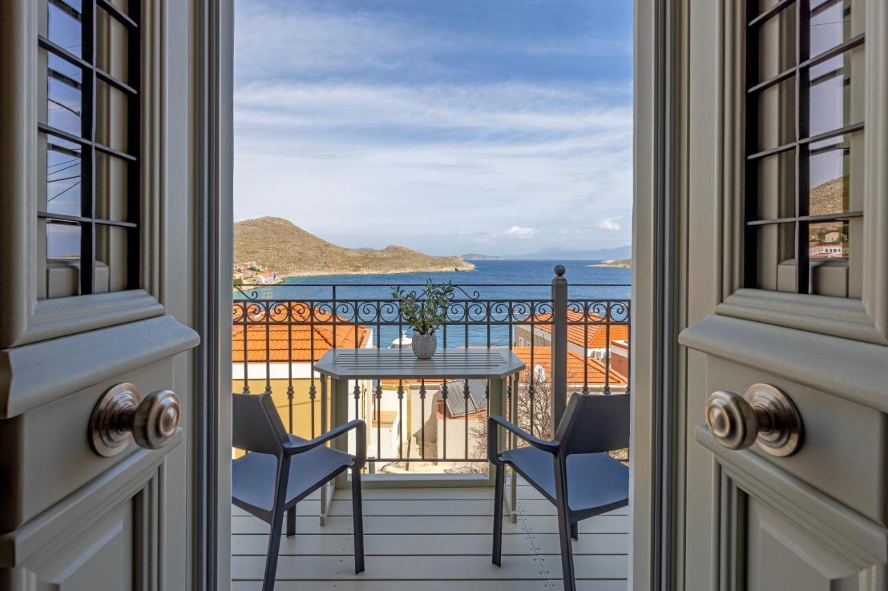 Chalki Sunrise Suites エクステリア 写真