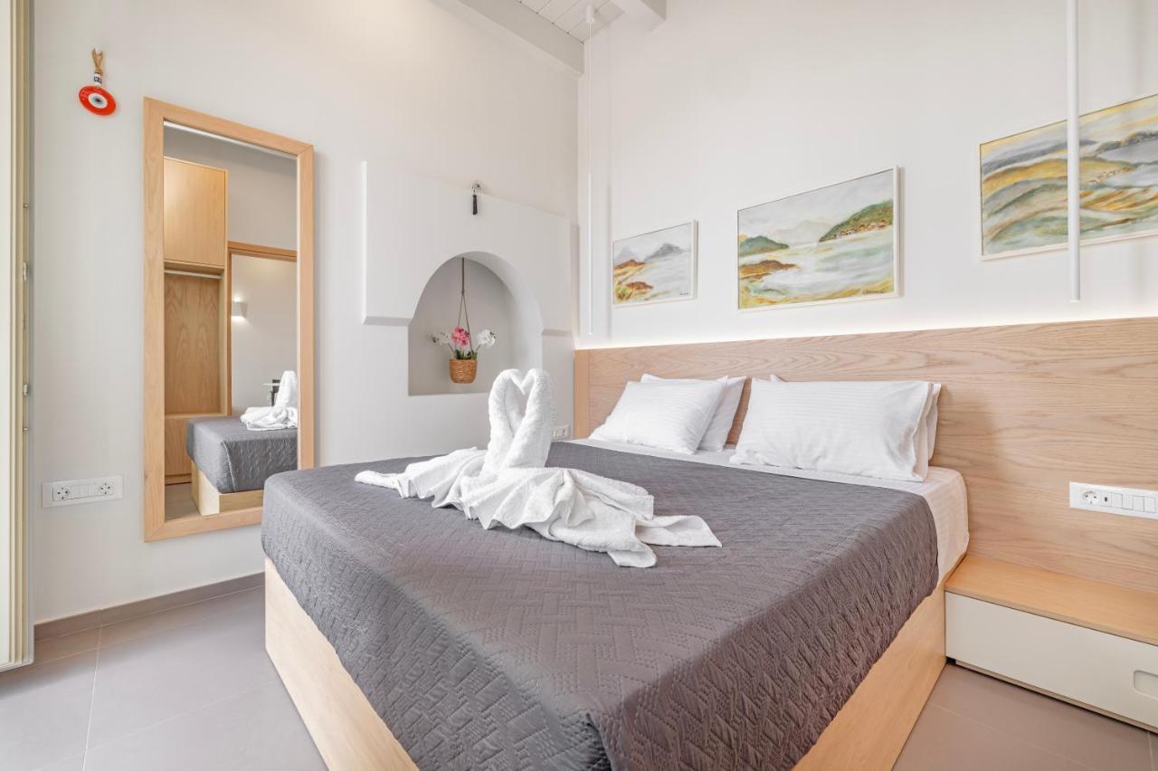 Chalki Sunrise Suites エクステリア 写真