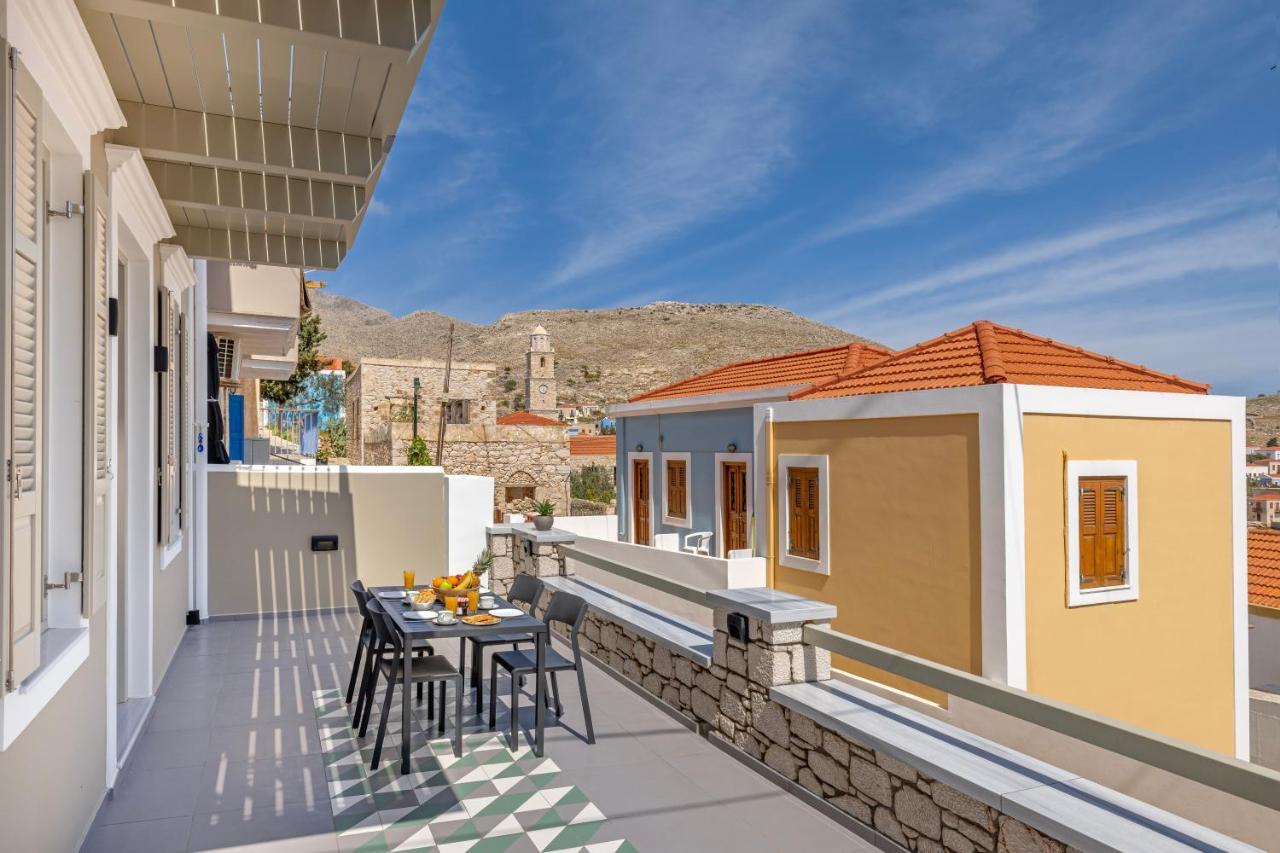 Chalki Sunrise Suites エクステリア 写真